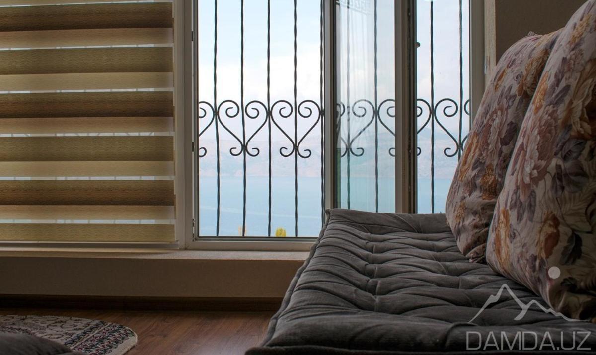 B&B Lake House Hotel Yusufkhona Екстер'єр фото